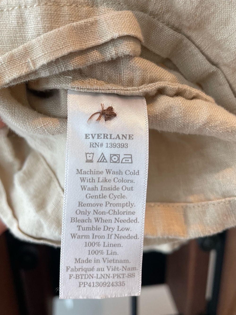 Everlane Linen Camp Shirt Size Large - Picture 6 of 6